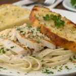 Delicious Chicken Alfredo Garlic Bread